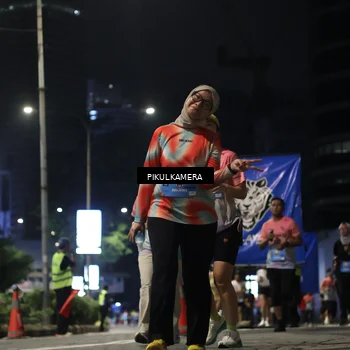 Runner Photo 7093317