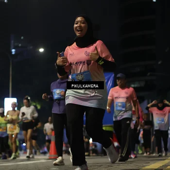 Runner Photo 7093331