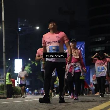 Runner Photo 7093337