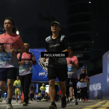 Runner Photo 7093352