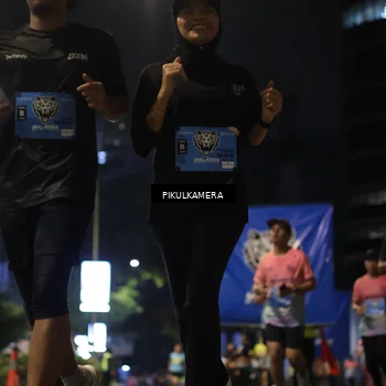 Runner Photo 7093396