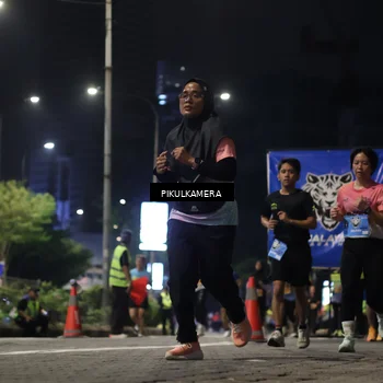 Runner Photo 7093404