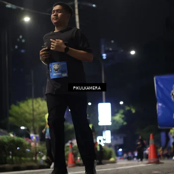 Runner Photo 7093425