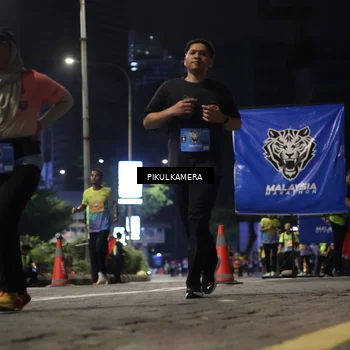 Runner Photo 7093428