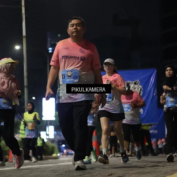 Runner Photo 7093446