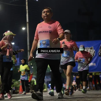 Runner Photo 7093448