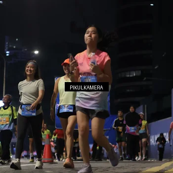 Runner Photo 7093462