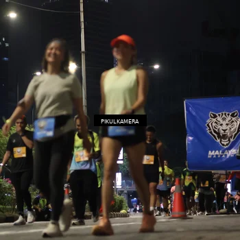 Runner Photo 7093467