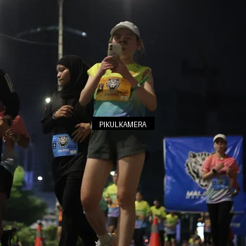Runner Photo 7093469
