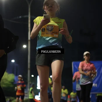 Runner Photo 7093472