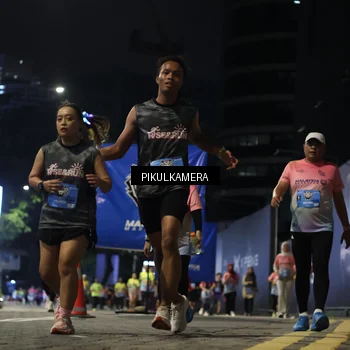 Runner Photo 7093491