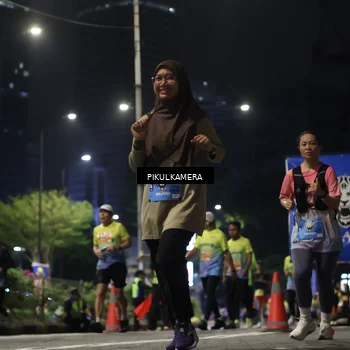 Runner Photo 7093521