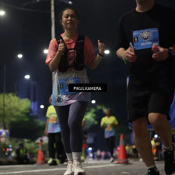 Runner Photo 7093523