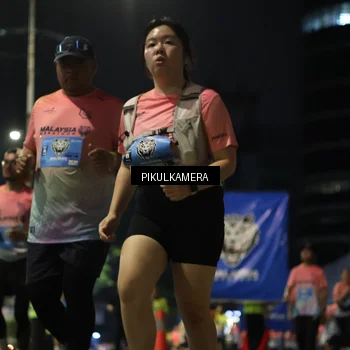 Runner Photo 7093555