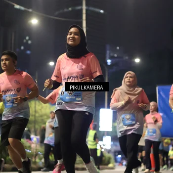 Runner Photo 7093563