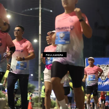 Runner Photo 7093597