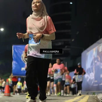 Runner Photo 7093600