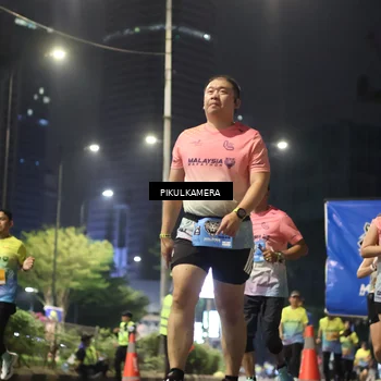 Runner Photo 7093606