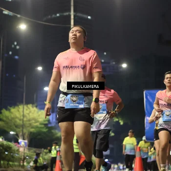 Runner Photo 7093608