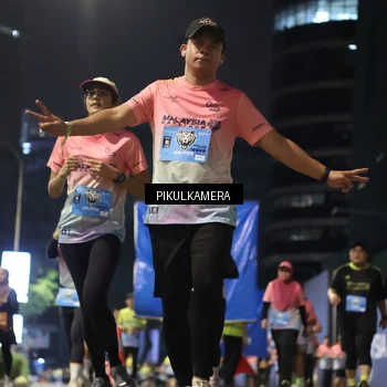 Runner Photo 7093635