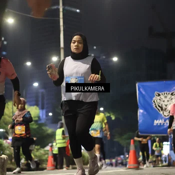 Runner Photo 7093639