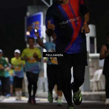Runner Photo 7094073