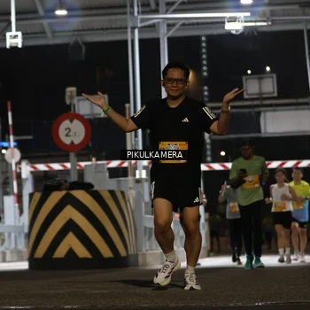 Runner Photo 7094089