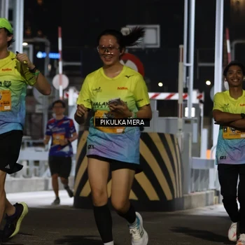 Runner Photo 7094097