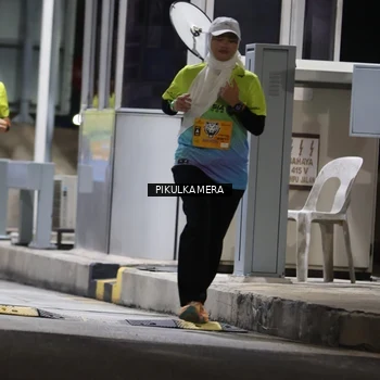 Runner Photo 7094108