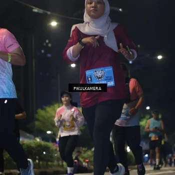 Runner Photo 7094134