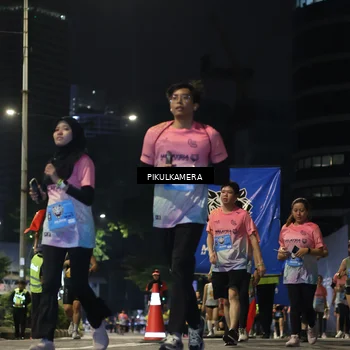 Runner Photo 7094135