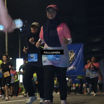 Runner Photo 7094139
