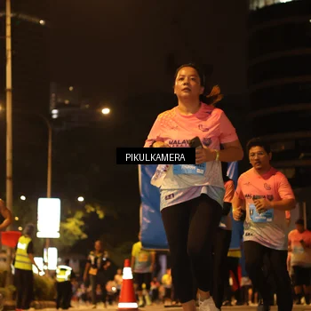 Runner Photo 7094154
