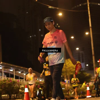 Runner Photo 7094173