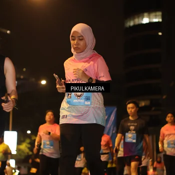 Runner Photo 7094187