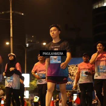 Runner Photo 7094189