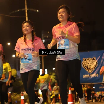 Runner Photo 7094198