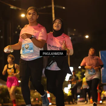 Runner Photo 7094224