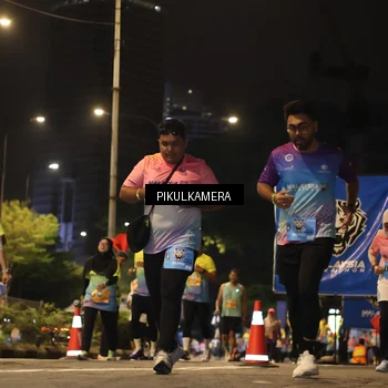 Runner Photo 7094232