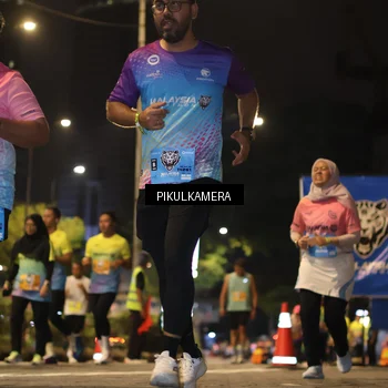 Runner Photo 7094235