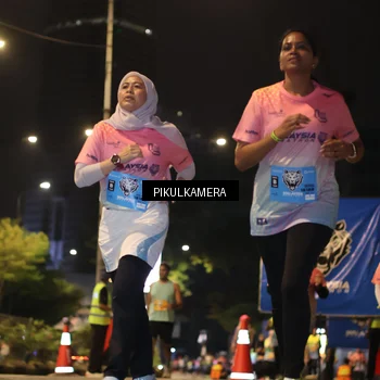 Runner Photo 7094237