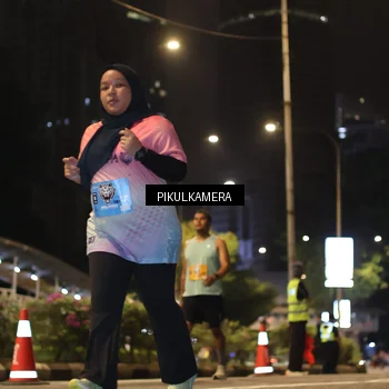 Runner Photo 7094241