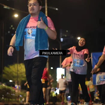 Runner Photo 7094242