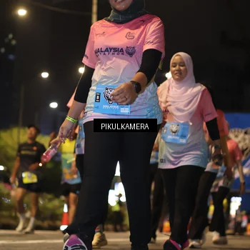 Runner Photo 7094247