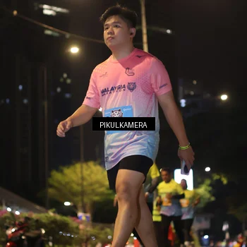 Runner Photo 7094269