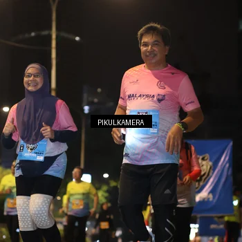 Runner Photo 7094284