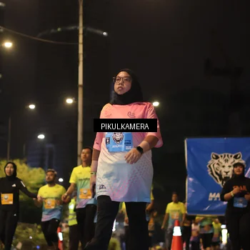 Runner Photo 7094288