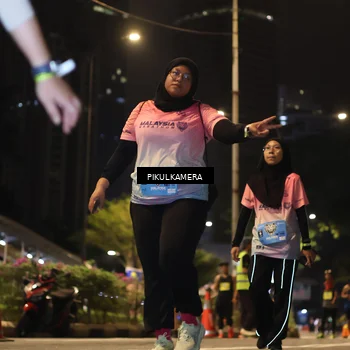 Runner Photo 7094295