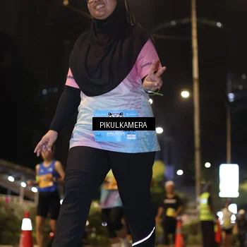 Runner Photo 7094317