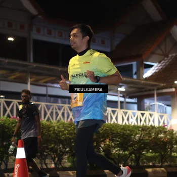 Runner Photo 7094325